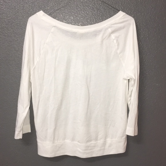 Hollister Cropped Mid-Sleeve - Picture 2 of 3